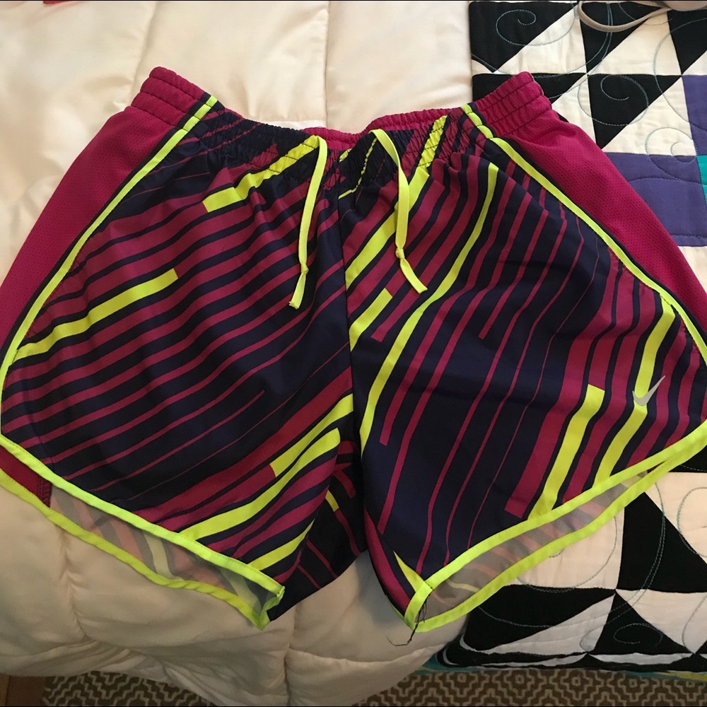 NIKE DRY FIT SHORTS